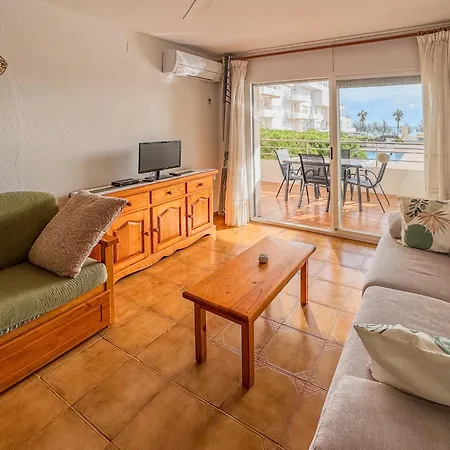 Marenostrum 1-1-2 Apartman Roses